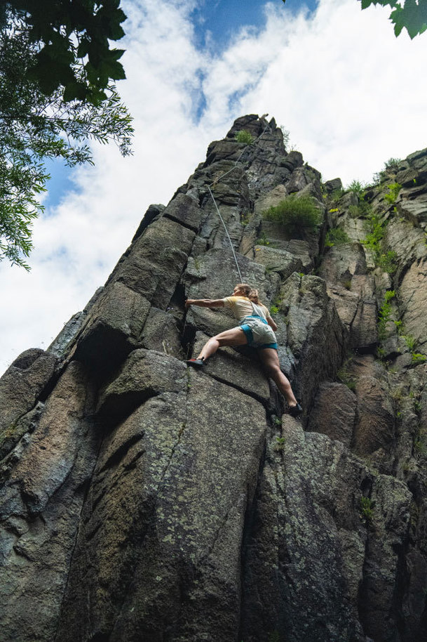 Českem nejen za sportem: Pěší turistika a horská kola s Evou Samkovou a Tomášem Krausem | Fandíme serialům