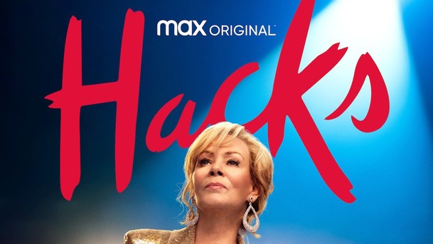 Hacks: Stárnoucí komička s tváří Jean Smart se snaží zaujmout mladou generaci, podívejte se na trailer | Fandíme serialům