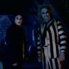 Beetlejuice Beetlejuice: Nový trailer je plný Burtonova dovádění | Fandíme filmu