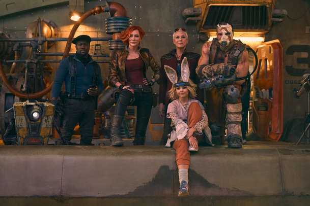 Borderlands: Kálející robot a Cate Blanchett s plamenometem v nové upoutávce | Fandíme filmu