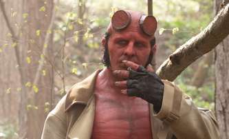 Hellboy: The Crooked Man: Nový trailer hororové detektivky | Fandíme filmu