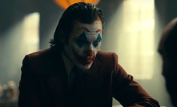 Joker: Folie à Deux – Trailer představuje nové soudní drama | Fandíme filmu