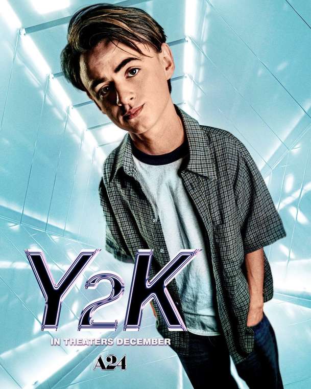 Y2K: Apokalypsa z přelomu milénia jako bláznivá komedie | Fandíme filmu