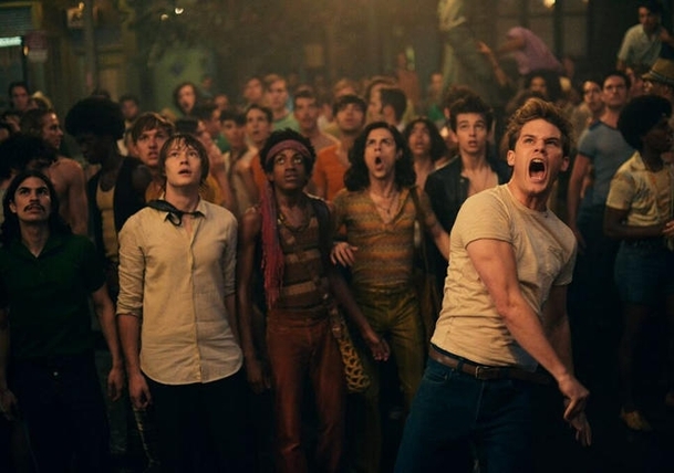 Stonewall: První trailer na novinku Rolanda Emmericha | Fandíme filmu